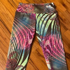 Fun colored print crop leggings